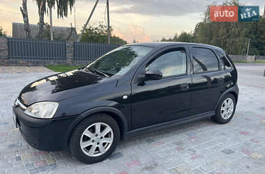 Хетчбек Opel Corsa 2003 в Довбиші
