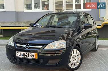 Хэтчбек Opel Corsa 2004 в Радивилове