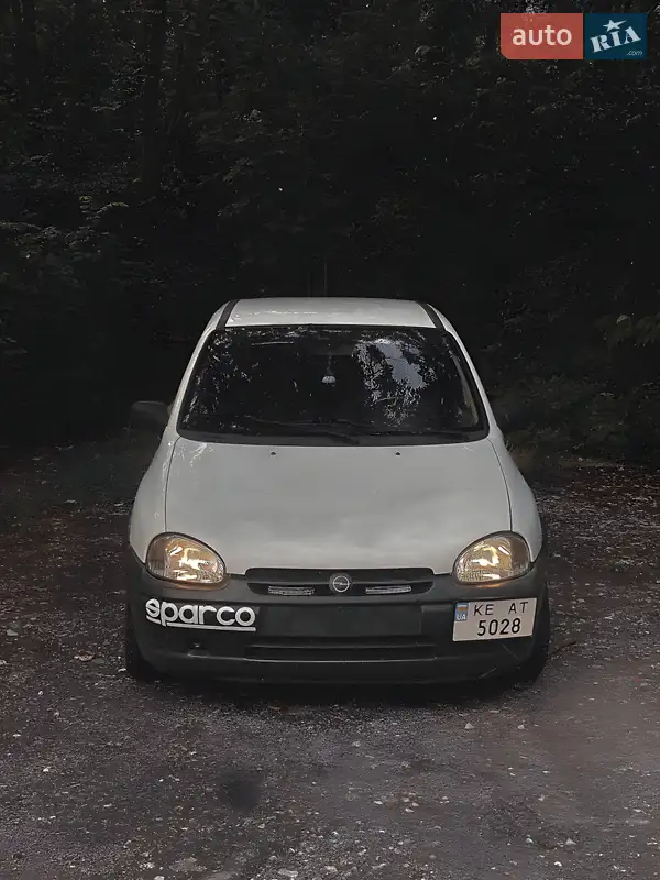 Opel Corsa 1996