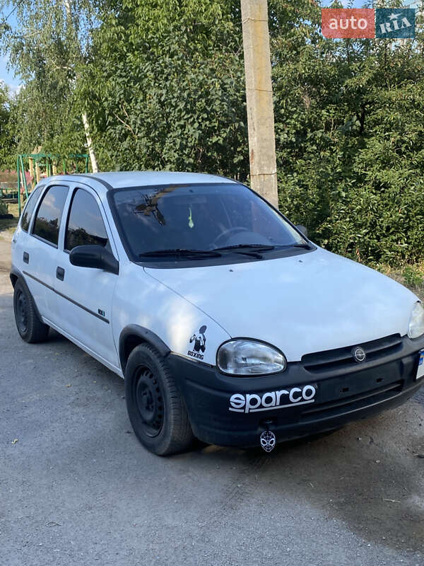 Хэтчбек Opel Corsa 1996 в Днепре фото 4 Хэтчбек Opel Corsa 1996 в Днепре