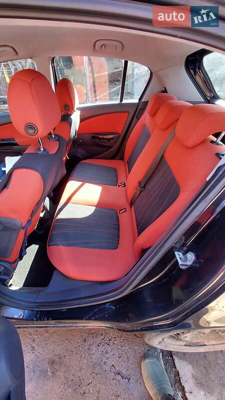 Хэтчбек Opel Corsa 2009 в Южном