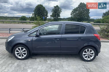 Хэтчбек Opel Corsa 2007 в Киеве