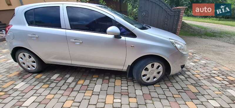Хетчбек Opel Corsa 2008 в Івано-Франківську фото 10 Хетчбек Opel Corsa 2008 в Івано-Франківську