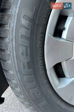 Хэтчбек Opel Corsa 2010 в 