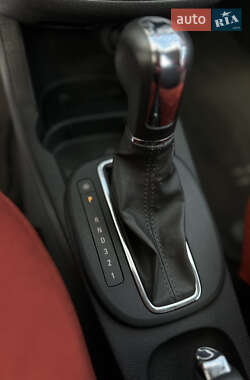 Хэтчбек Opel Corsa 2010 в 
