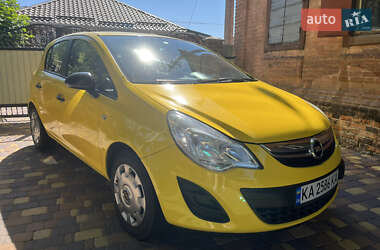 Хэтчбек Opel Corsa 2011 в Нежине