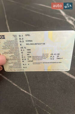 Хэтчбек Opel Corsa 2007 в 