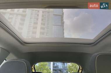Хэтчбек Opel Corsa 2010 в 
