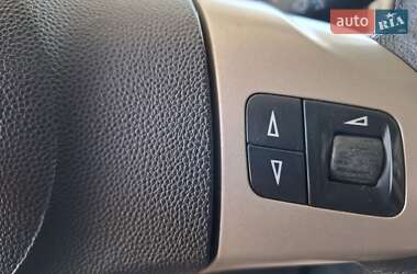 Хэтчбек Opel Corsa 2007 в 