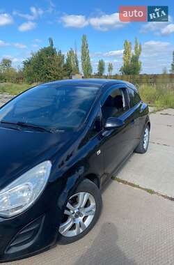 Хэтчбек Opel Corsa 2012 в Чугуеве
