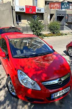 Хэтчбек Opel Corsa 2008 в 