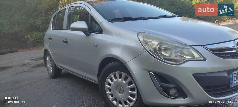 Хэтчбек Opel Corsa 2011 в Звягеле