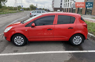 Хэтчбек Opel Corsa 2008 в 