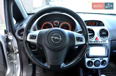 Хэтчбек Opel Corsa 2013 в 
