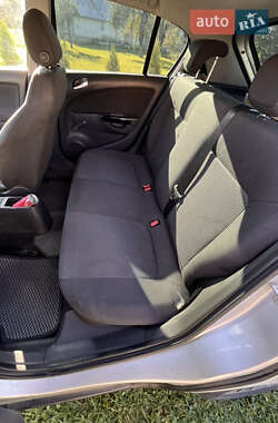 Хетчбек Opel Corsa 2008 в 