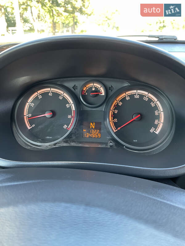 Хэтчбек Opel Corsa 2008 в Киеве фото 37 Хэтчбек Opel Corsa 2008 в Киеве