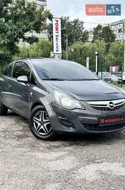 Хэтчбек Opel Corsa 2014 в Сумах