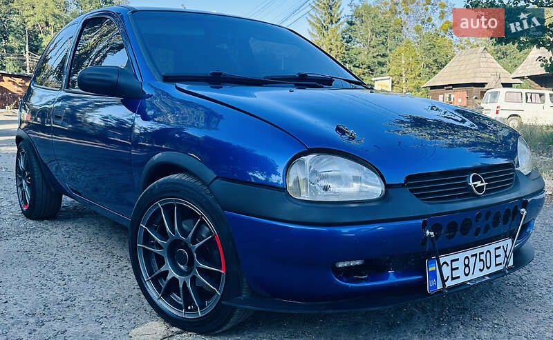 Хетчбек Opel Corsa 1993 в Чернівцях фото 3 Хетчбек Opel Corsa 1993 в Чернівцях