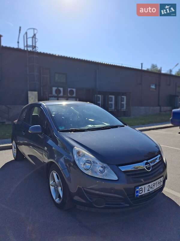 Хэтчбек Opel Corsa 2009 в Чернигове