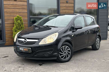 Хетчбек Opel Corsa 2008 в Шептицькому