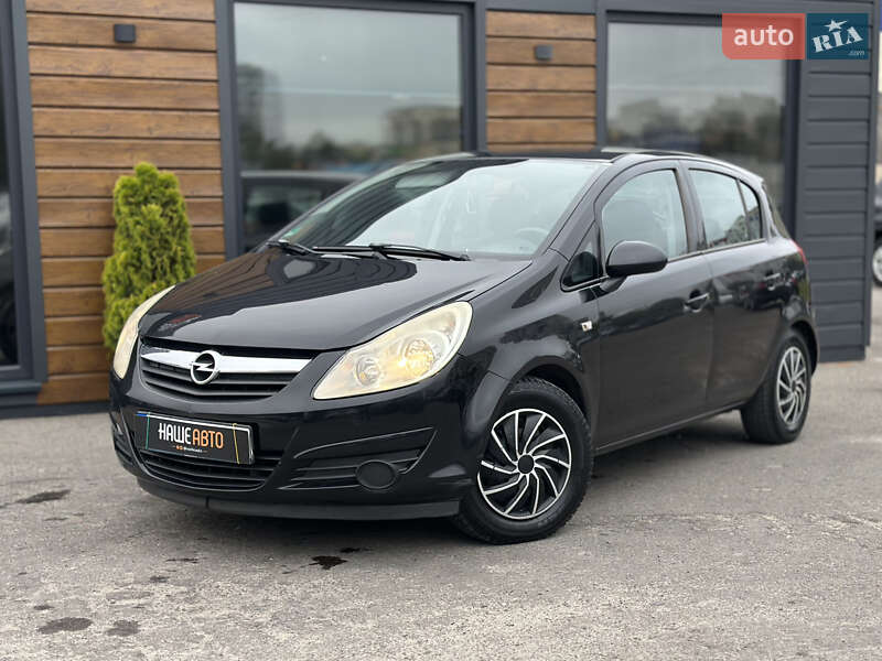 Хетчбек Opel Corsa 2008 в Шептицькому