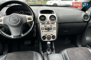 Хэтчбек Opel Corsa 2008 в 