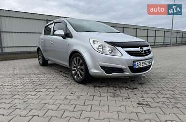 Хэтчбек Opel Corsa 2010 в Виннице