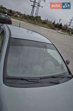 Хэтчбек Opel Corsa 2006 в 