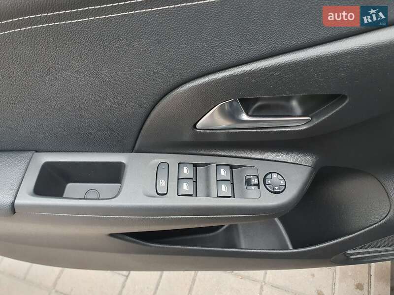 Хэтчбек Opel Corsa 2020 в Киеве