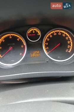 Хэтчбек Opel Corsa 2008 в 
