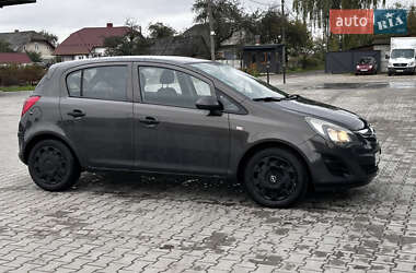 Хэтчбек Opel Corsa 2014 в 