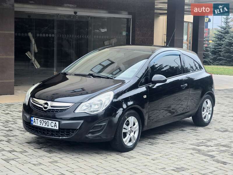 Хэтчбек Opel Corsa 2012 в Харькове