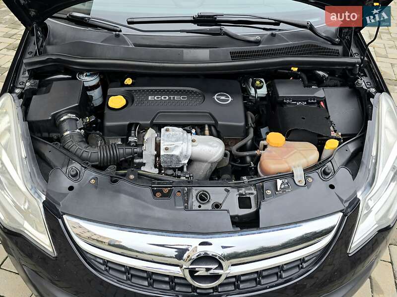 Хэтчбек Opel Corsa 2012 в Харькове