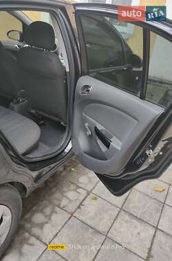 Хэтчбек Opel Corsa 2007 в 