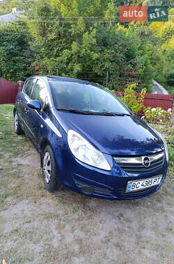 Хэтчбек Opel Corsa 2007 в 