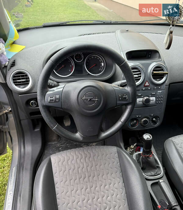 Хэтчбек Opel Corsa 2012 в Калуше фото 11 Хэтчбек Opel Corsa 2012 в Калуше
