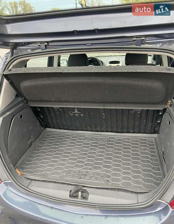 Хетчбек Opel Corsa 2008 в Києві фото 9 Хетчбек Opel Corsa 2008 в Києві