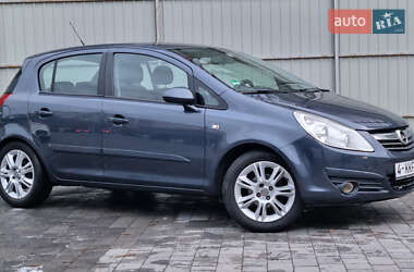 Хетчбек Opel Corsa 2007 в Львові