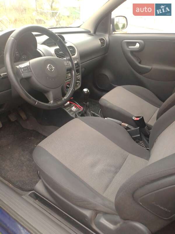 Хетчбек Opel Corsa 2005 в Києві фото 5 Хетчбек Opel Corsa 2005 в Києві
