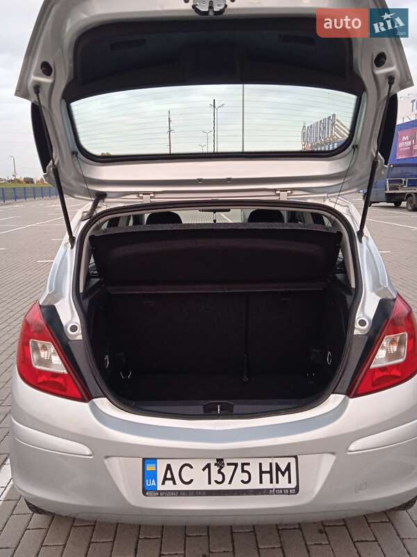 Хетчбек Opel Corsa 2012 в Нововолинську фото 4 Хетчбек Opel Corsa 2012 в Нововолинську