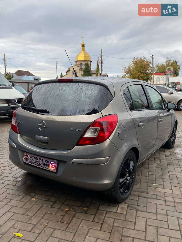Хэтчбек Opel Corsa 2010 в Кривом Роге фото 4 Хэтчбек Opel Corsa 2010 в Кривом Роге
