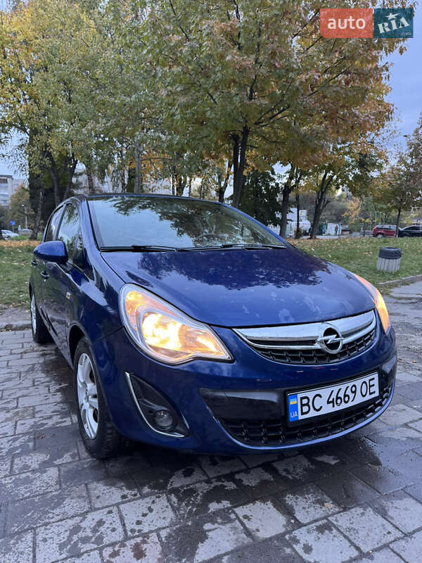 Opel Corsa 2012 Opel Corsa 2012