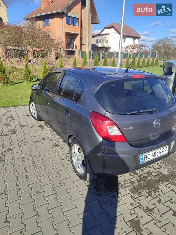 Хэтчбек Opel Corsa 2010 в Львове фото 5 Хэтчбек Opel Corsa 2010 в Львове
