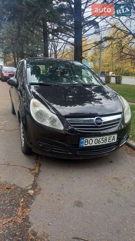 Хэтчбек Opel Corsa 2009 в Тернополе фото Хэтчбек Opel Corsa 2009 в Тернополе