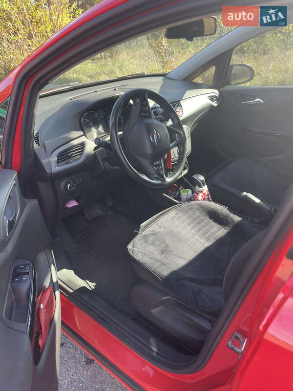 Хетчбек Opel Corsa 2015 в Житомирі