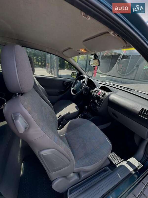 Хэтчбек Opel Corsa 2001 в Долине фото 2 Хэтчбек Opel Corsa 2001 в Долине