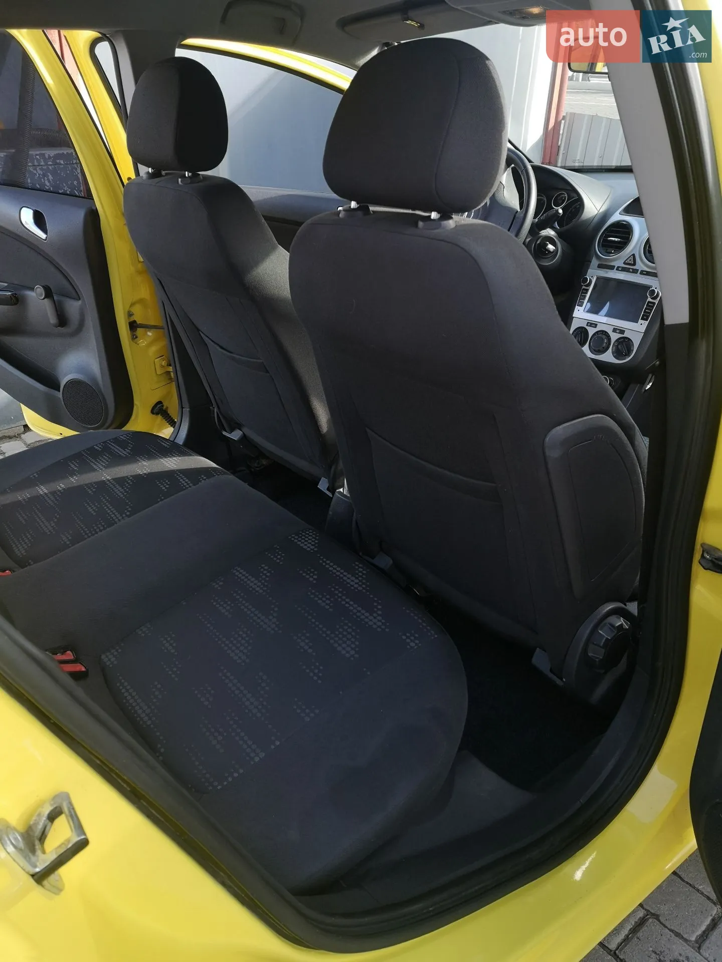 2011 Opel Corsa - мініатюра 3