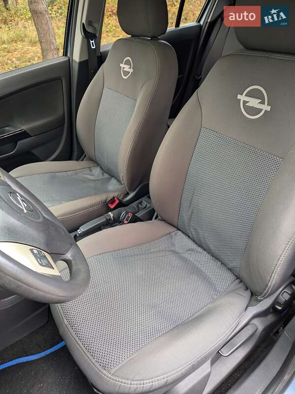 Хетчбек Opel Corsa 2008 в Львові фото 12 Хетчбек Opel Corsa 2008 в Львові