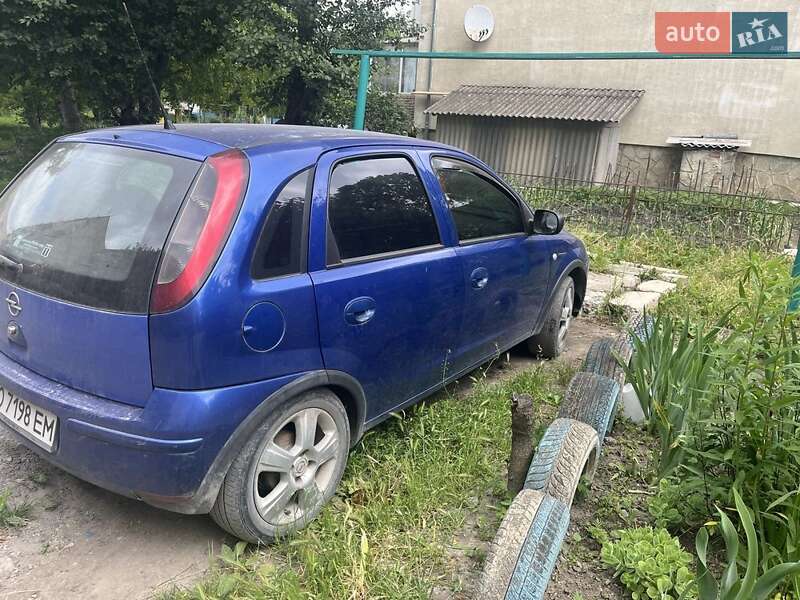 Хетчбек Opel Corsa 2004 в Тернополі