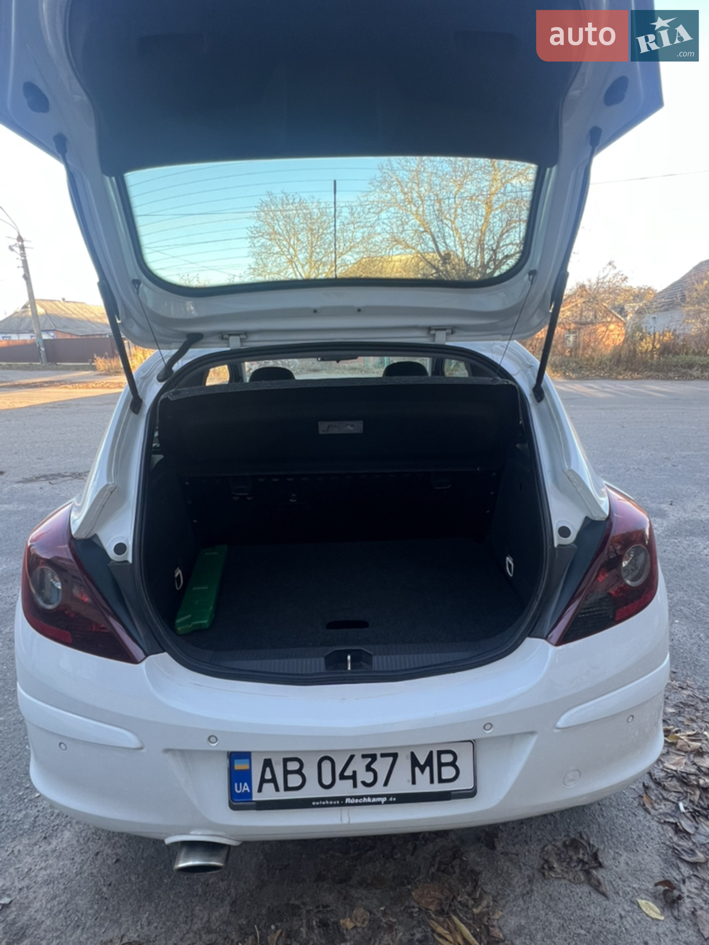 2011 Opel Corsa - мініатюра 11